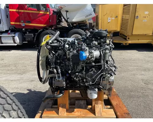 ISUZU 4HK1TC Engine Assembly