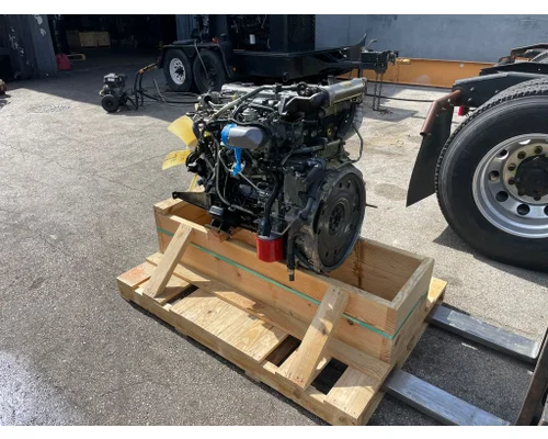 ISUZU 4HK1TC Engine Assembly