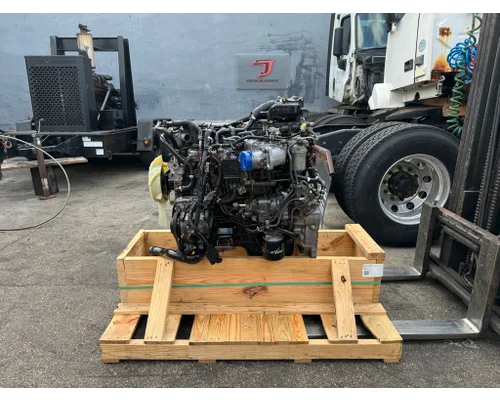 ISUZU 4HK1TC Engine Assembly