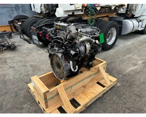 ISUZU 4HK1TC Engine Assembly
