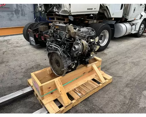 ISUZU 4HK1TC Engine Assembly