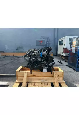 ISUZU 4HK1TC Engine Assembly