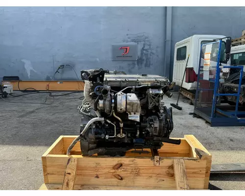 ISUZU 4HK1TC Engine Assembly