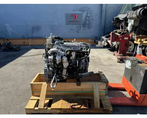 ISUZU 4HK1TC Engine Assembly