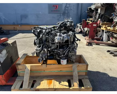 ISUZU 4HK1TC Engine Assembly