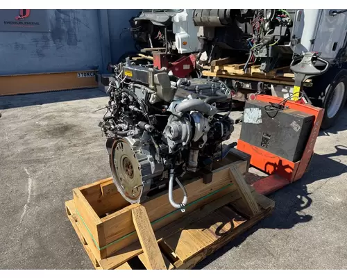 ISUZU 4HK1TC Engine Assembly