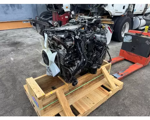 ISUZU 4HK1TC Engine Assembly