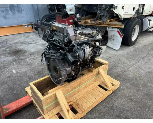 ISUZU 4HK1TC Engine Assembly