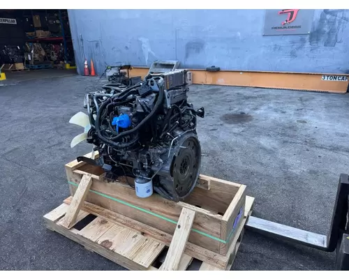 ISUZU 4HK1TC Engine Assembly