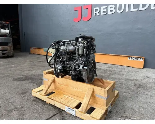 ISUZU 4HK1TC Engine Assembly