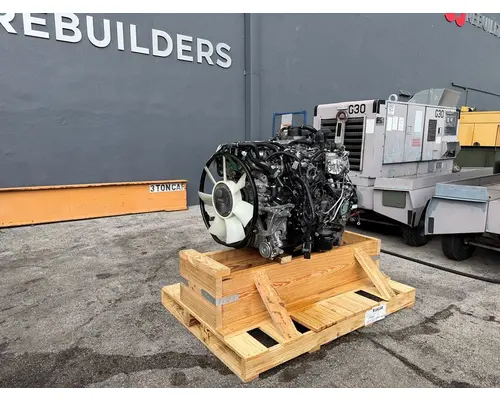 ISUZU 4HK1TC Engine Assembly