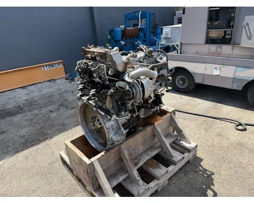 ISUZU 4HK1TC Engine Assembly