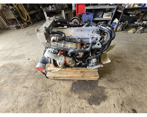 ISUZU 4HK1TC Engine Assembly