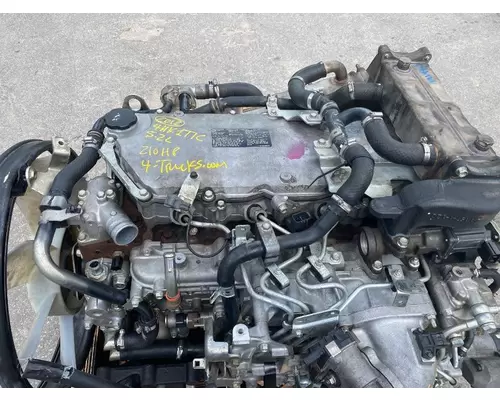 ISUZU 4HK1TC Engine Assembly