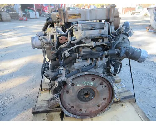 ISUZU 4HK1TC Engine Assembly