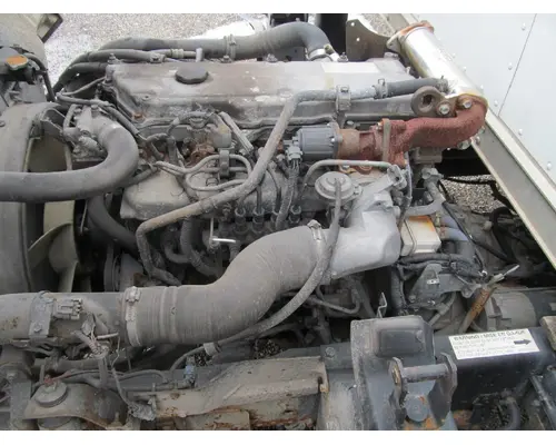 ISUZU 4HK1TC Engine Assembly
