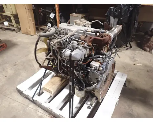 ISUZU 4HK1TC Engine Assembly
