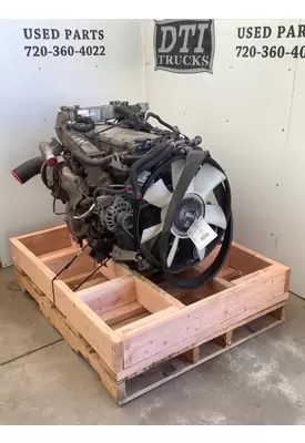 ISUZU 4HK1TC Engine Assembly