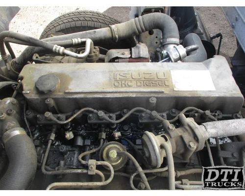 ISUZU 4HK1TC Valve Cover in Denver, CO #54188