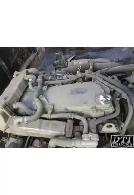 ISUZU 4HK1TC Valve Cover