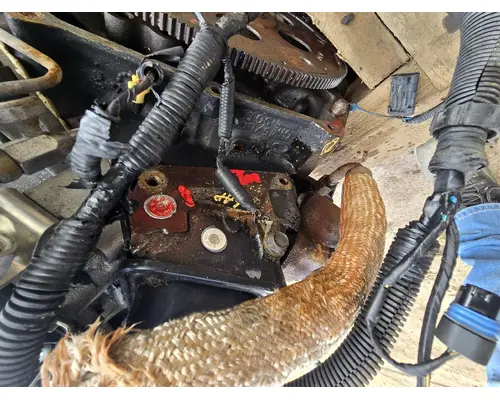 ISUZU 5.7 GAS Engine Assembly