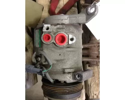 ISUZU 6.0L GAS Air Conditioner Compressor