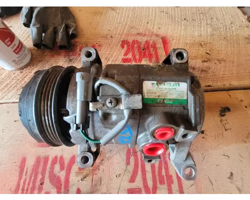 ISUZU 6.0 Air Conditioner Compressor