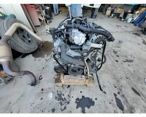 ISUZU 6.0 Air Conditioner Compressor