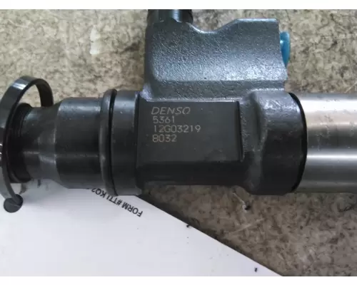 ISUZU 6HK1XN FUEL INJECTOR