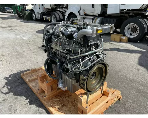 ISUZU 6HK1X Engine Assembly