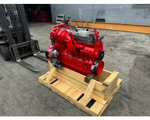 ISUZU 6HK1X Engine Assembly