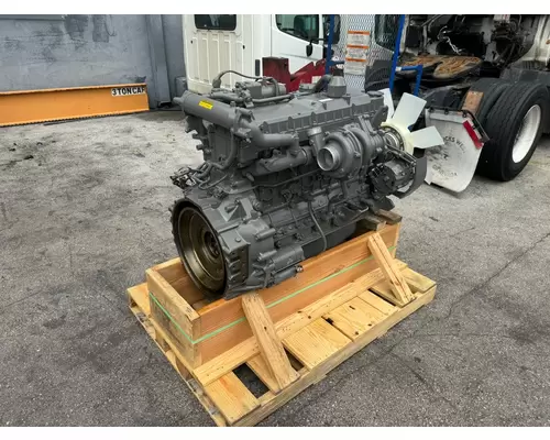 ISUZU 6HK1X Engine Assembly