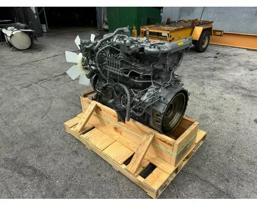 ISUZU 6HK1X Engine Assembly