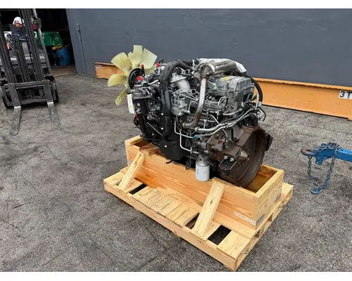 ISUZU 6HK1X Engine Assembly