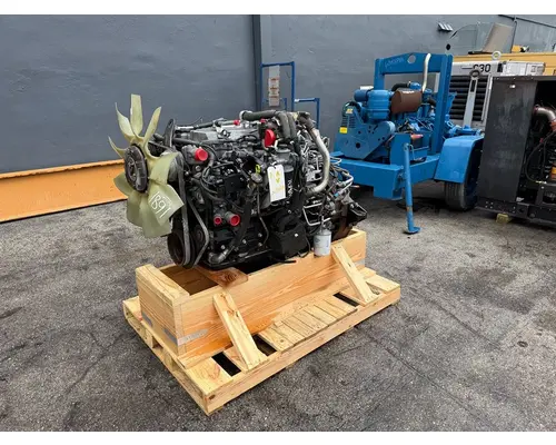 ISUZU 6HK1X Engine Assembly