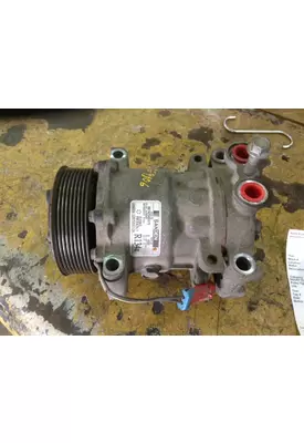 ISUZU 6HK1 Air Conditioner Compressor