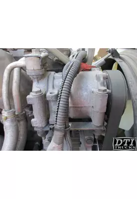 ISUZU 6HK1 Air Conditioner Compressor