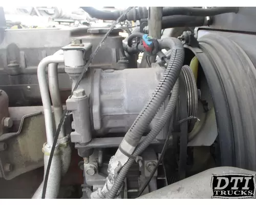 ISUZU 6HK1 Air Conditioner Compressor