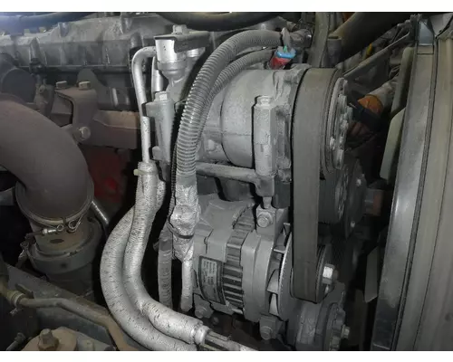 ISUZU 6HK Alternator