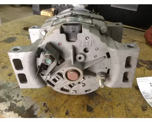 ISUZU 6HK Alternator