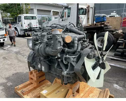 ISUZU 6WG1X Engine Assembly