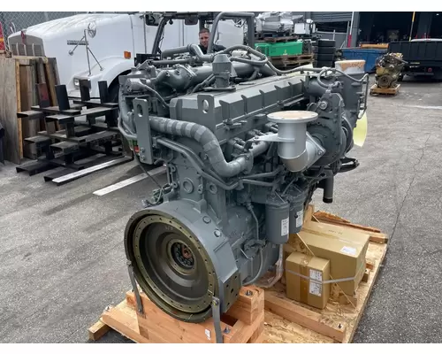 ISUZU 6WG1X Engine Assembly