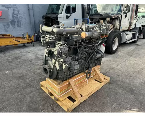 ISUZU 6WG1X Engine Assembly