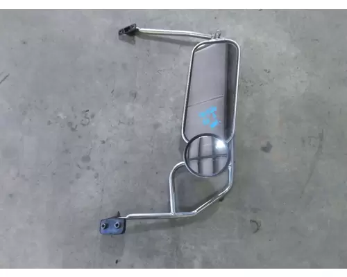 ISUZU FRR MIRROR ASSEMBLY CABDOOR