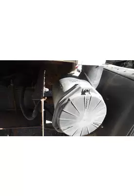 ISUZU FTR AIR CLEANER