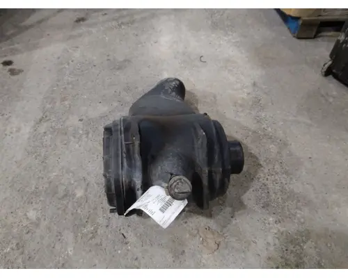 ISUZU FTR AIR CLEANER