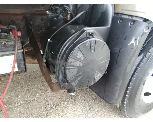 ISUZU FTR AIR CLEANER