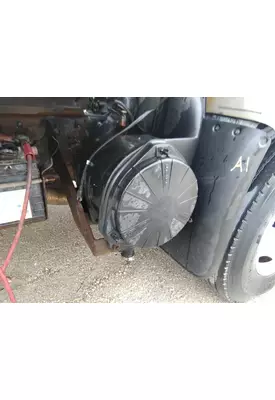 ISUZU FTR AIR CLEANER