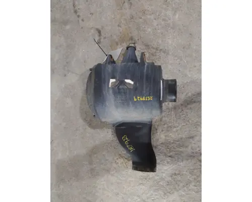 ISUZU FTR AIR CLEANER