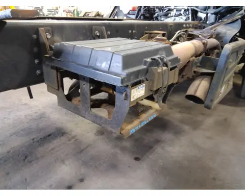 ISUZU FTR BATTERY BOX